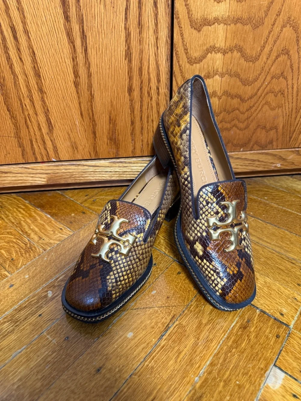 Tory Burch Brown & Tan Snakeskin-Print Leather Loafers with Gold Logo